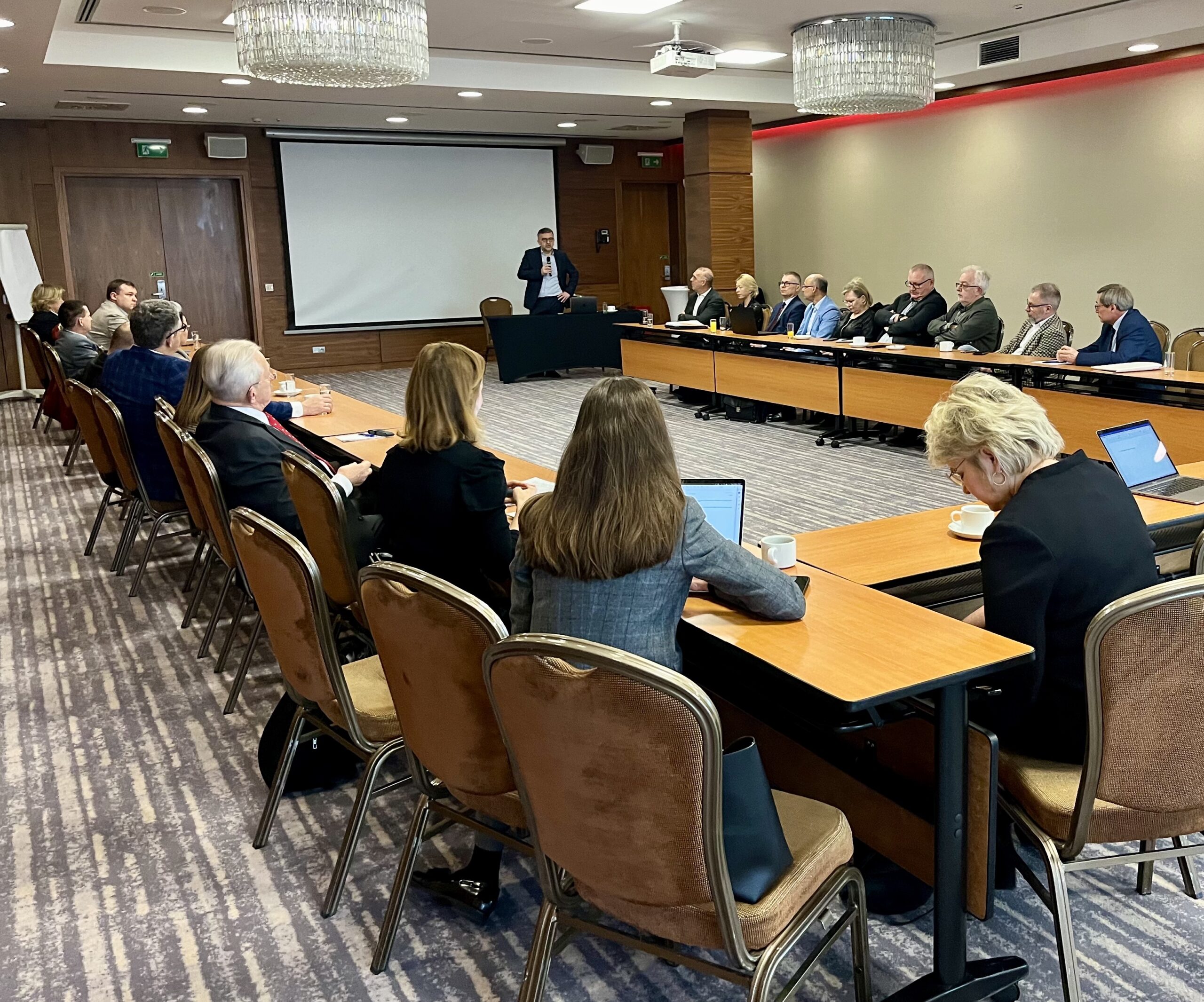 Obrady zarządu Ogólnopolskiego Zrzeszenia Publicznych Centrów i Instytutów Onkologicznych